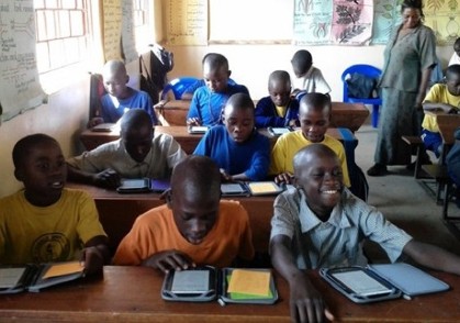 “授鱼”不如“授渔”（下）: 亚马逊Kindle帮助非洲改善教育